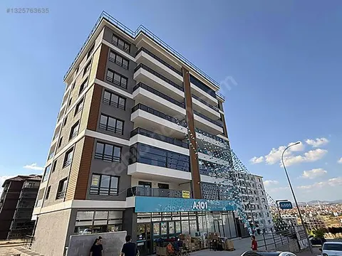 KEMALÖZ MAHALLESİ LARA PARK SİTESİNDE SATILIK 3+1 DAİRE — Fotoğraf 1